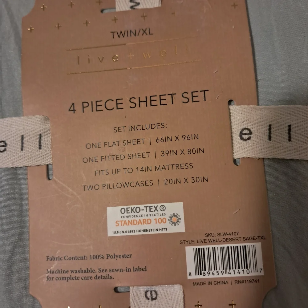 Twin XL Four Piece Set Sheet 100% Polyester OEKO-TEX 100 Standar Desert Sage.